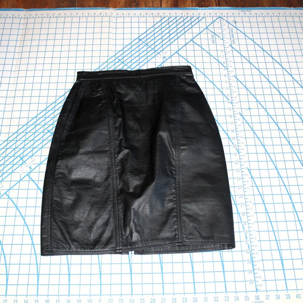Winlit Black Leather Pencil Skirt, Size Jr. 11/12 (Fits like a size 4)